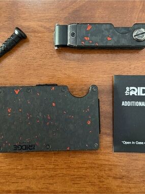The Ridge Carbon Black with Red Speckle Slim Wallet and Key Organizer
